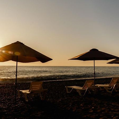 Sunrise Garden Hotel 3* Gagra Exterior photo