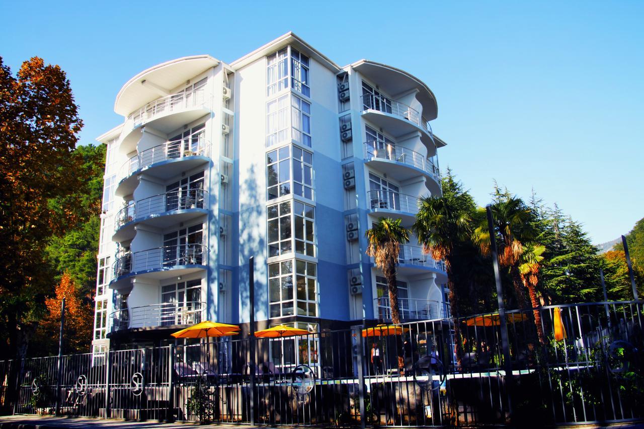 Sunrise Garden Hotel 3* Gagra Exterior photo
