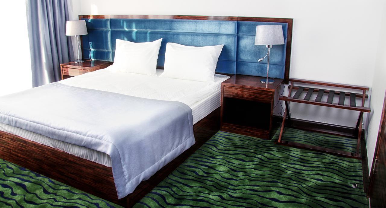 Sunrise Garden Hotel 3* Gagra Exterior photo