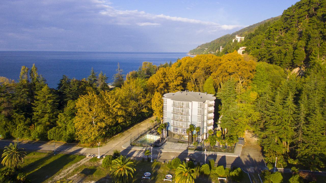 Sunrise Garden Hotel 3* Gagra Exterior photo