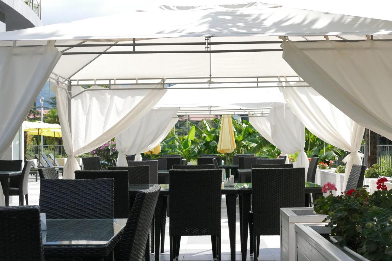 Sunrise Garden Hotel 3* Gagra Exterior photo