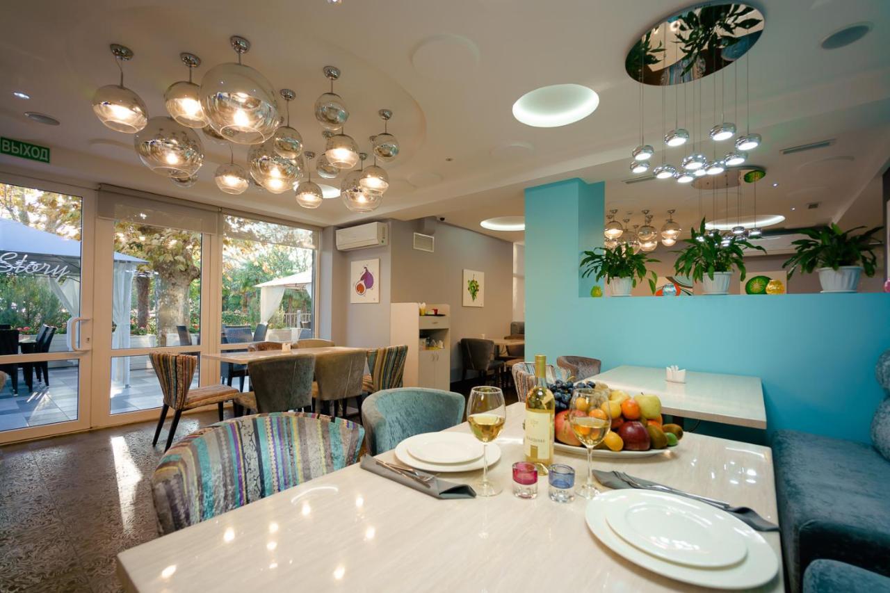 Sunrise Garden Hotel 3* Gagra Exterior photo